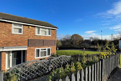 25 Badlow Close, Erith, DA8 3SA