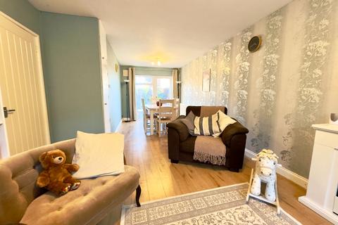 25 Badlow Close, Erith, DA8 3SA