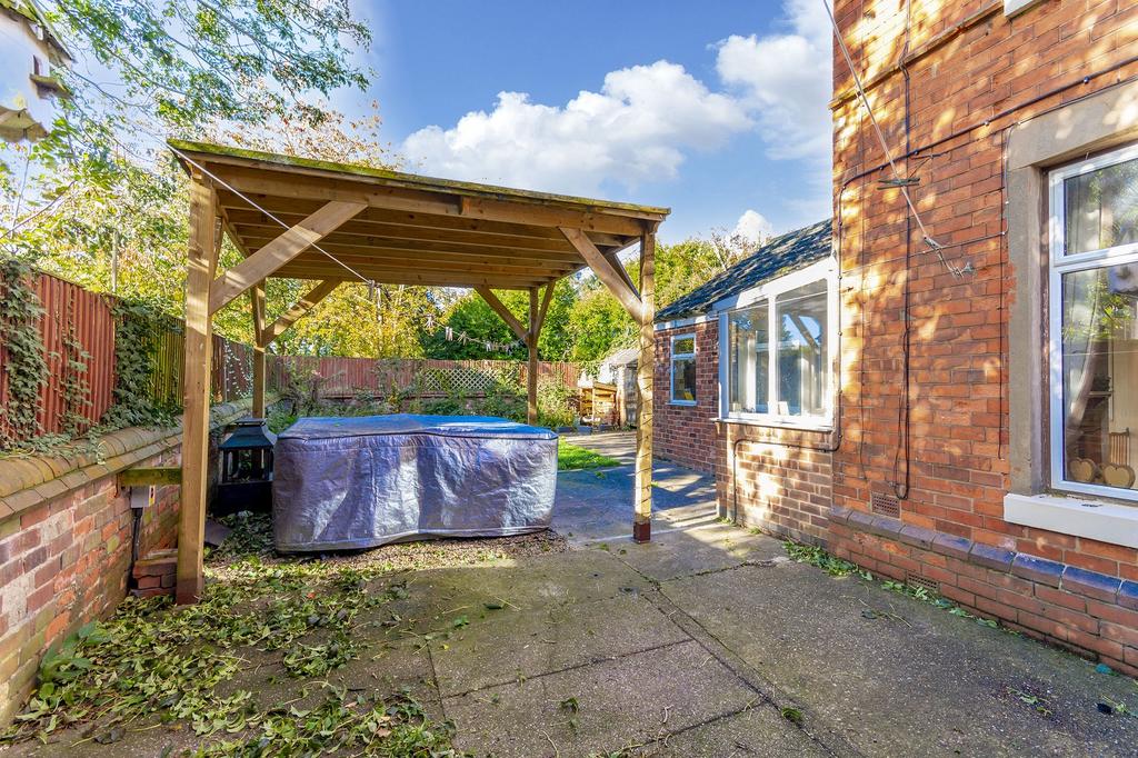 Outside Picture 3