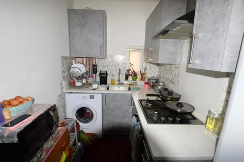 3 bedroom maisonette for sale - Greenford Avenue, Southall