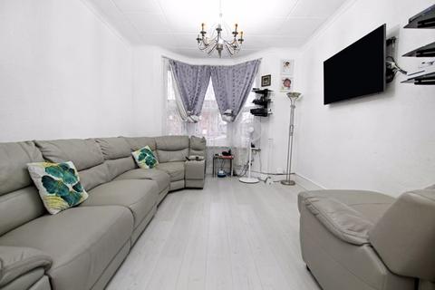 55 Gilbert Road, Belvedere, DA17 5DD