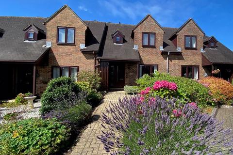 2 bedroom retirement property for sale, ALVESTON