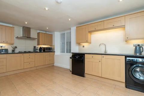 4 bedroom townhouse to rent - Bath BA1