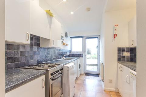 4 bedroom terraced house to rent - Bath BA2