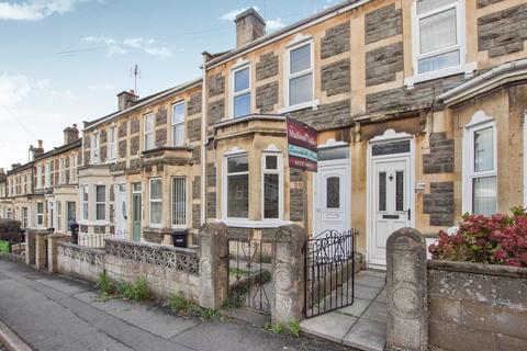 4 bedroom terraced house to rent - Bath BA2