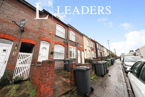 2 bedroom terraced house to rent, Salisbury Road - Luton - LU1 5AR