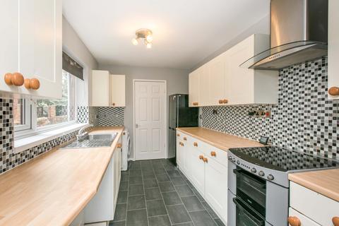 4 bedroom terraced house to rent - Brindley Street; Newcastle-under-Lyme; ST5