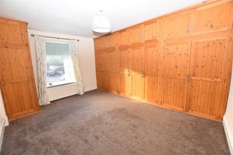 3 bedroom terraced house for sale - New Line, Greengates, Bradford