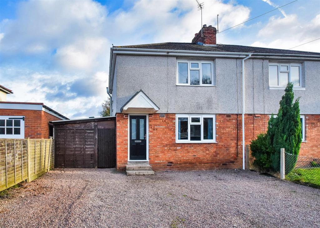 34 Hazel Grove, Wombourne, Wolverhampton 2 bed semidetached house for