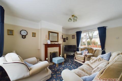 20 Aston Grove, Wrexham, LL12 7DF
