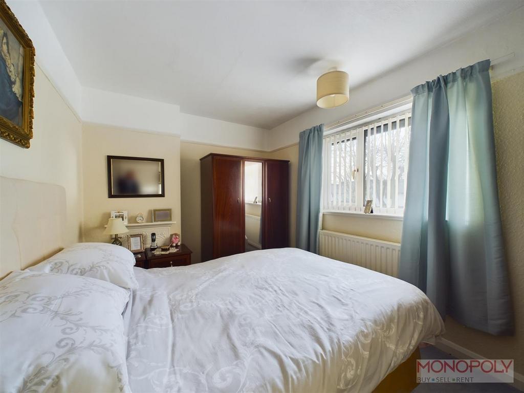 CAM01943 G0-PR0138-STILL005.jpg
