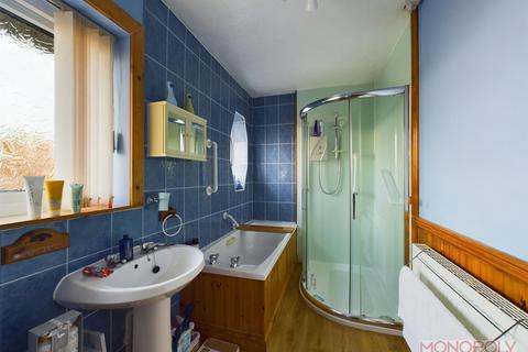 20 Aston Grove, Wrexham, LL12 7DF