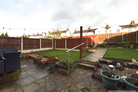 20 Aston Grove, Wrexham, LL12 7DF