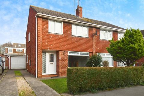 3 bedroom semi-detached house for sale, Highfield Close, Sutton-On-Hull, Hull