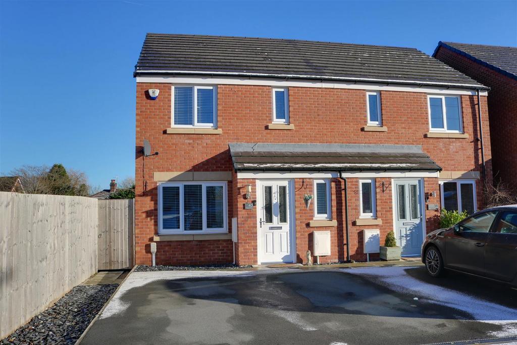 Farrell Drive, Alsager 3 bed semidetached house for sale £229,500
