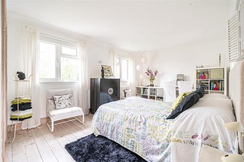 Kintyre Fore Street, Grampound, Truro, TR2 4QW