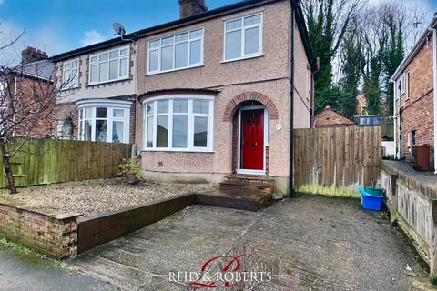 3 bedroom semi-detached house for sale - West Drive, Holywell