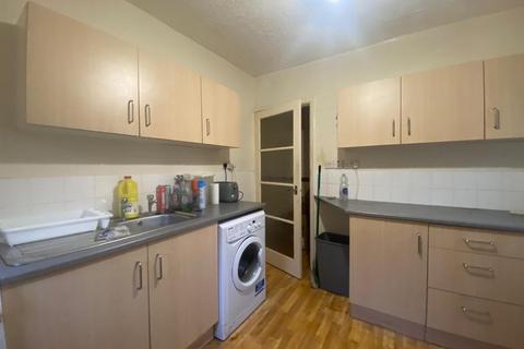 2 bedroom apartment for sale - Highfield Road, Brighouse