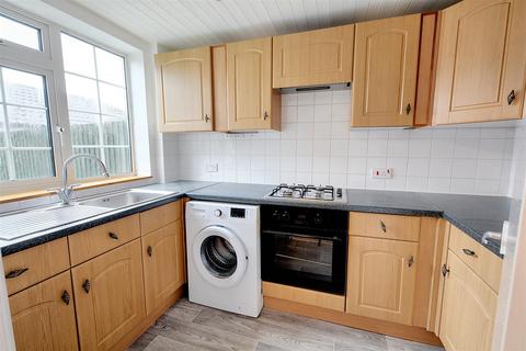 2 bedroom terraced house for sale - Lodge Close, Nottingham