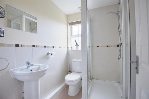 9 Nazareth Close, Bexhill-on-sea, TN40 2LF