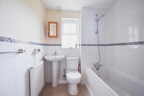 9 Nazareth Close, Bexhill-on-sea, TN40 2LF