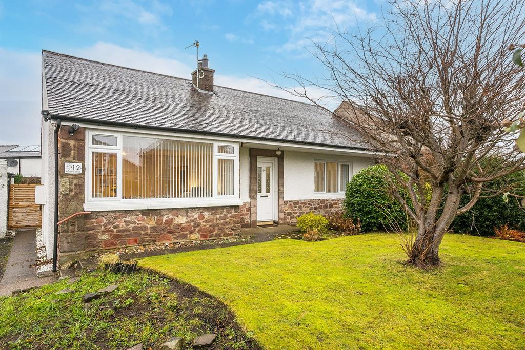 Navarre Street, Barnhill, Broughty Ferry, Dundee, DD5 3 bed semidetached bungalow £275,000