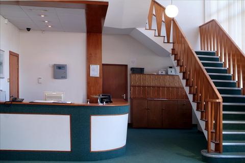 Serviced office to rent - Hunts Rise,Berkeley House, South Marston Park,
