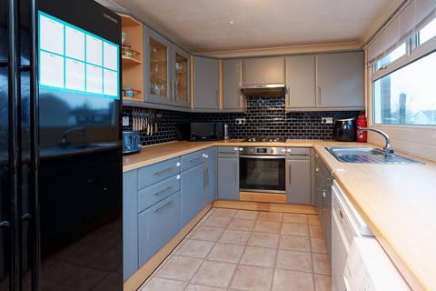 3 bedroom terraced house for sale, 20 Glen Mark, East Kilbride, G74 3UT
