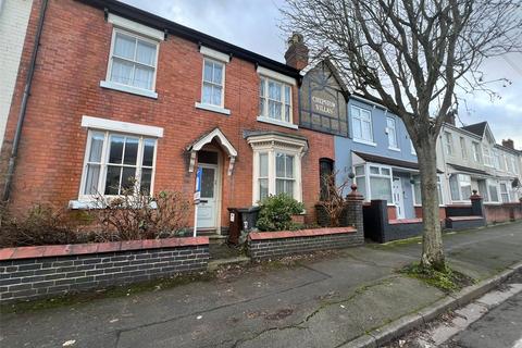 37 Wanderers Avenue, Wolverhampton, WV2 3HL