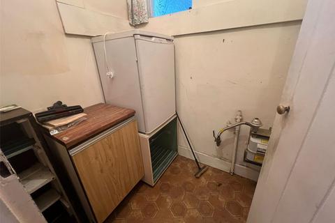 37 Wanderers Avenue, Wolverhampton, WV2 3HL