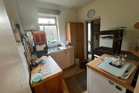 37 Wanderers Avenue, Wolverhampton, WV2 3HL