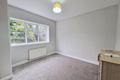 2 bedroom flat to rent - Sandringham Drive, Leeds, West Yorkshire, LS17