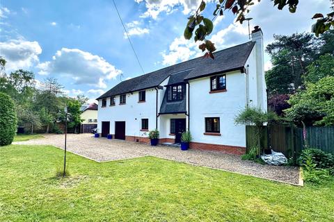 5 bedroom detached house for sale, The Chase, Ringwood, BH24
