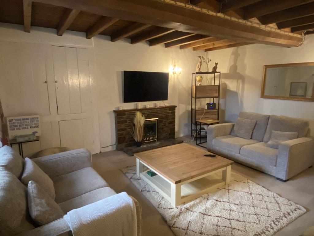 St Ervan, Wadebridge 4 bed detached house to rent £1,750 pcm (£404 pw)