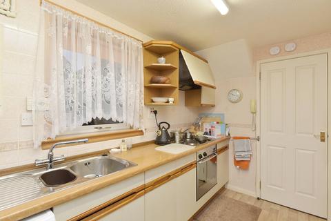 2 Catriona Terrace, Penicuik, EH26 0LX