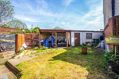 129 Kingston Road, Leatherhead, KT22 7NT