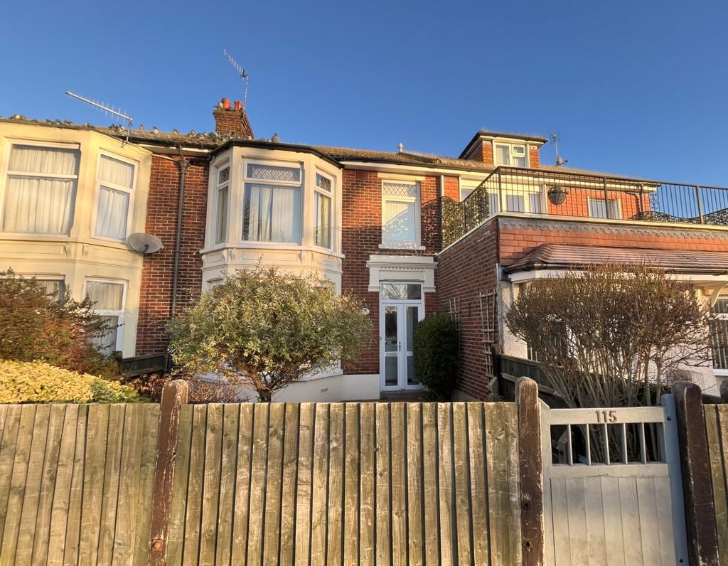 Tangier Road, Portsmouth, PO3 3 bed terraced house for sale £315,000