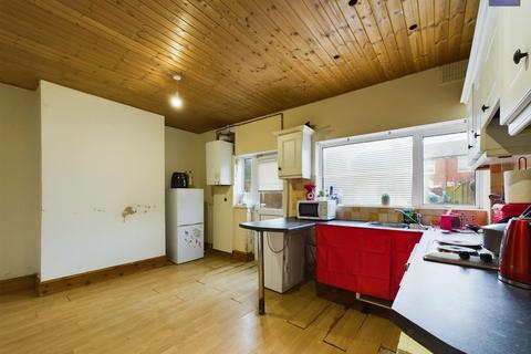 14 Boardman Avenue, Blackpool, FY1 6QD