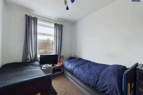 14 Boardman Avenue, Blackpool, FY1 6QD