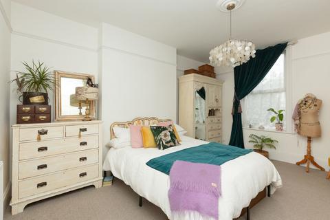 2 bedroom flat for sale, Ethelbert Road, Birchington, CT7