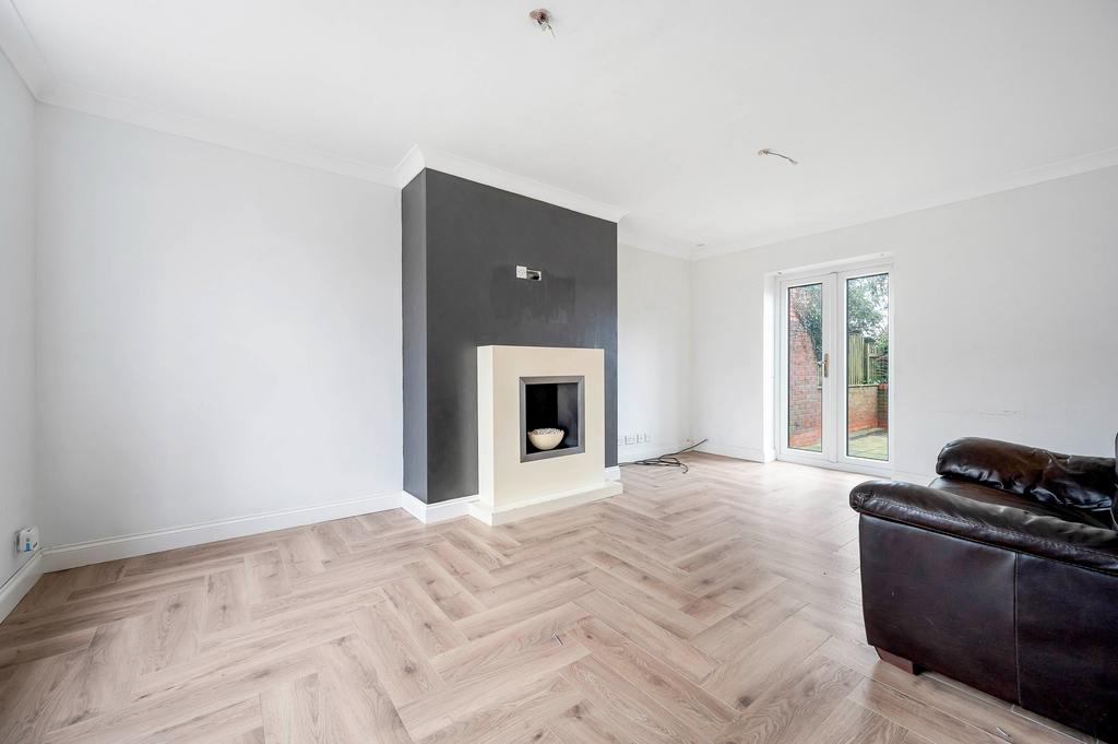 Coronation Avenue, Whittlesey... 3 bed terraced house for sale £180,000