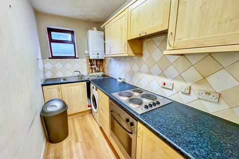 1 bedroom flat for sale, The Hill, Northfleet, Gravesend, Kent, DA11