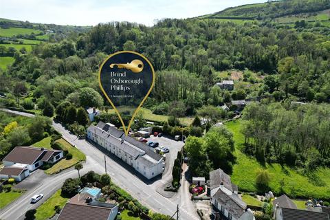 4, London Court Lynton Road, Combe Martin, Ilfracombe, EX34 0NA