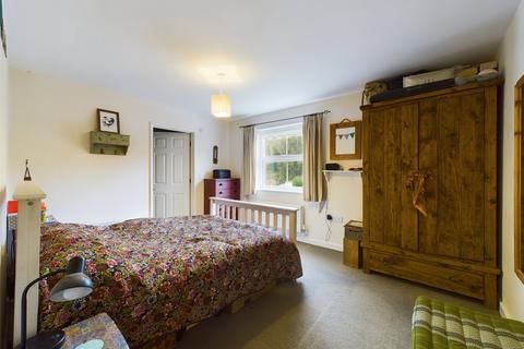 4, London Court Lynton Road, Combe Martin, Ilfracombe, EX34 0NA