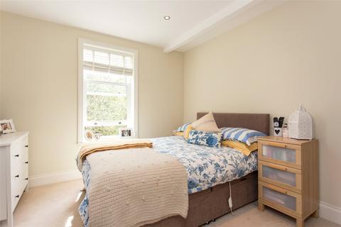 2 bedroom flat to rent - Hollin Lane, Far Headingley, Leeds, LS16