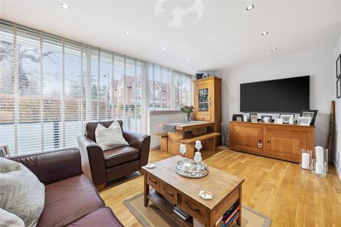 2 bedroom apartment to rent, Ennerdale Road, Richmond, TW9