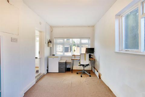 1 Conifer Avenue, Hartley, Longfield, DA3 8BX