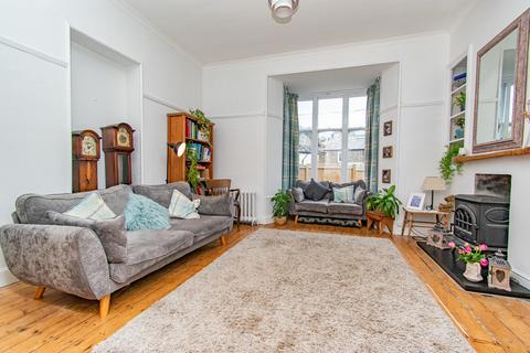 Newlands Queens Drive, Windermere, LA23 2EL