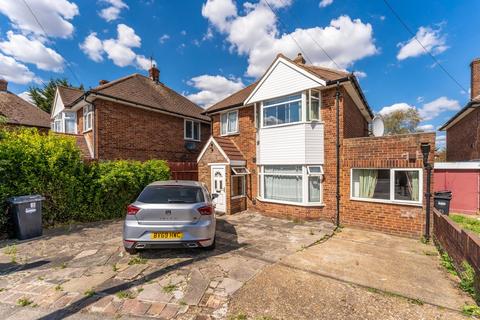 4 bedroom detached house for sale, Speart Lane, Hounslow