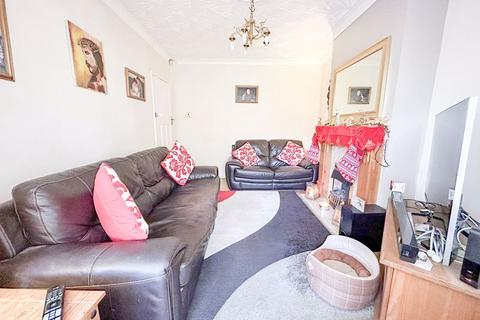 3 bedroom semi-detached house for sale - Sutton Oak Road, Sutton Coldfield, B73 6TQ